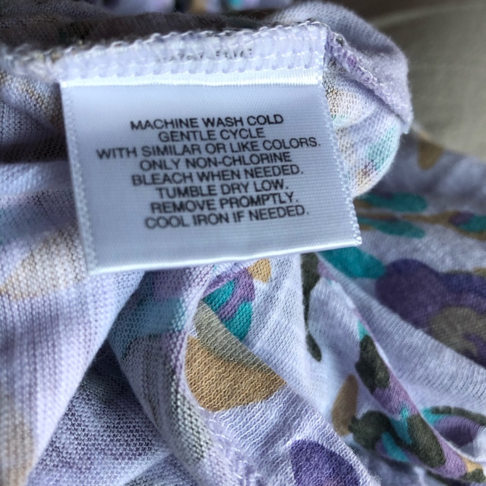 Jacklyn Smith-Orchid-Patterned V Neck-ShSl Tee-XL - Picture 6 of 6